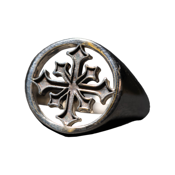 Disorder Cut Out Ring